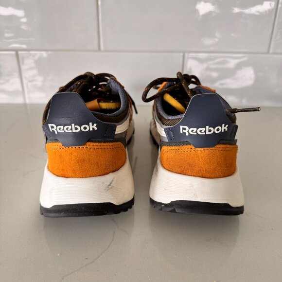 Reebok Classic Leather Legacy Splatter Paint Running Shoes in Rich Ochre Brown - Picture 4 of 9